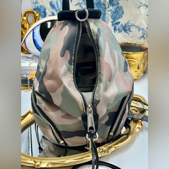 🆕 REBECCA MINKOFF 🧿 NWT Mini Julian Nylon Convertible Backpack - Camo *FLAWED* - Picture 8 of 15
